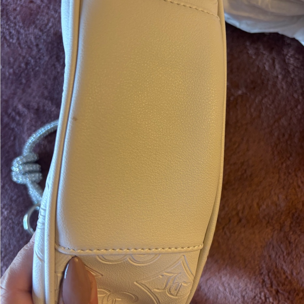 Juicy Couture Cream Embossed Shoulder Bag - Picture 6 of 6